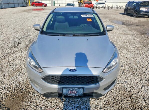 1FADP3F26JL218232 2018 FORD FOCUS Silver Դիմացի տեսք