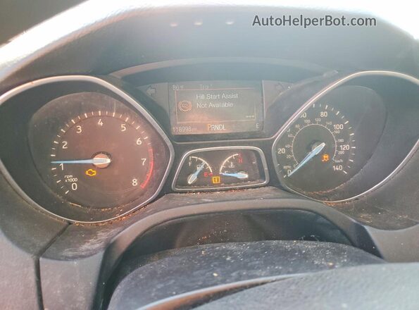 1FADP3F26JL218232 2018 FORD FOCUS Silver Սարքավորումների վահանակի տեսք