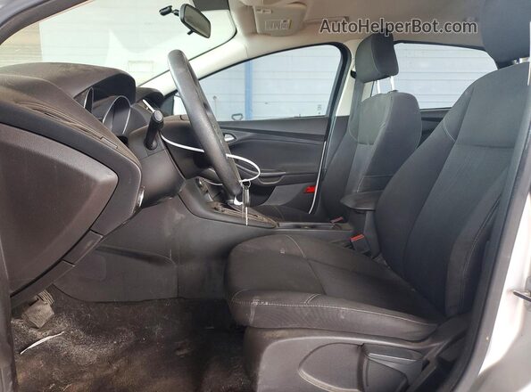 1FADP3F27GL254407 2016 FORD FOCUS Silver Vista interior delantera