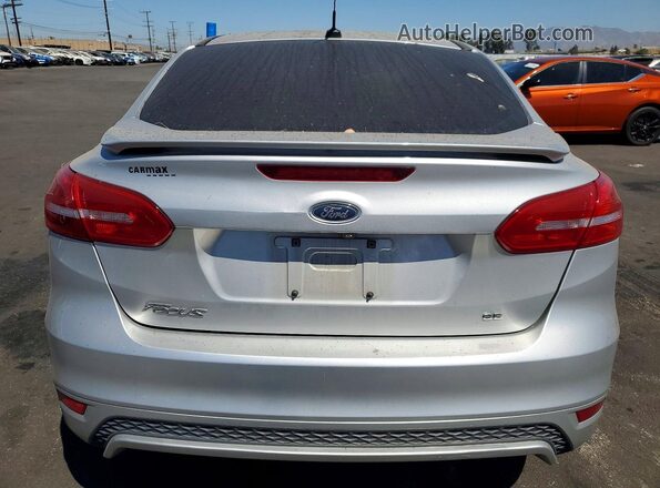 1FADP3F27GL262927 2016 FORD FOCUS Silver უკანა ხედი