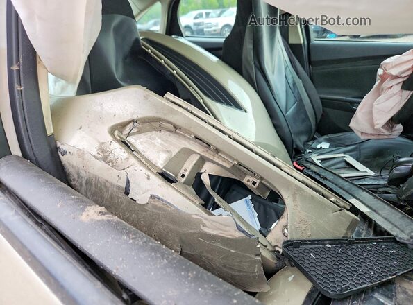 1FADP3F28HL264087 2017 FORD FOCUS Tan Widok komory silnika