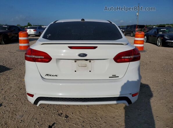 1FADP3F29GL257938 2016 FORD FOCUS White Rear view