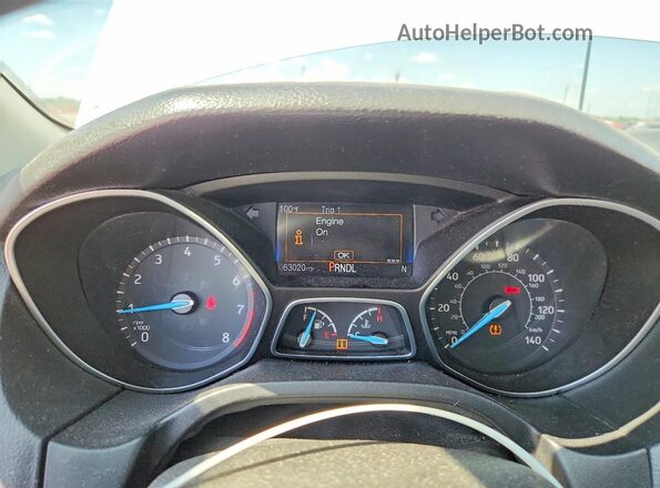1FADP3F29HL207011 2017 FORD FOCUS White Instrument cluster view