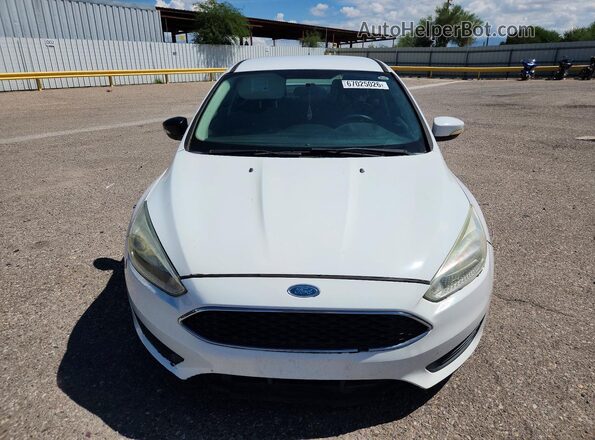 1FADP3F29HL207011 2017 FORD FOCUS White Front view