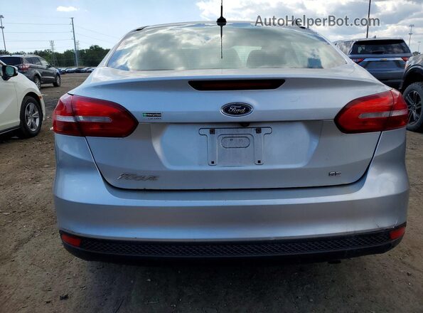 1FADP3F2XJL206679 2018 FORD FOCUS Silver Widok z tyłu