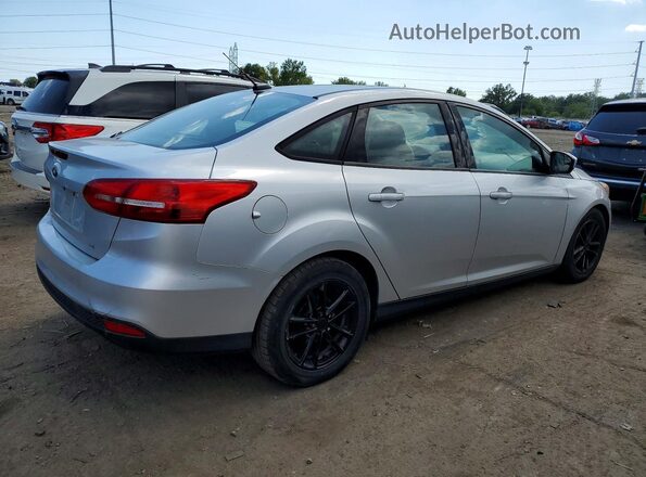1FADP3F2XJL206679 2018 FORD FOCUS Silver Tył prawy