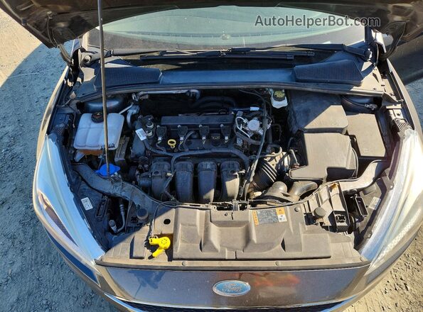 1FADP3F2XJL261097 2018 FORD FOCUS Серый Вид задней части салона