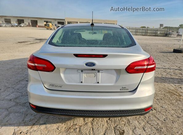 1FADP3FE8HL289825 2017 FORD FOCUS Silver Rear view