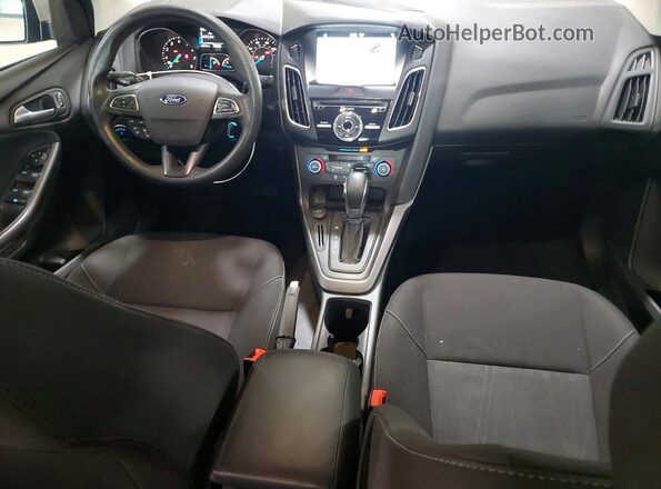 1FADP3H22JL314761 2018 FORD FOCUS Tan Widok deski rozdzielczej