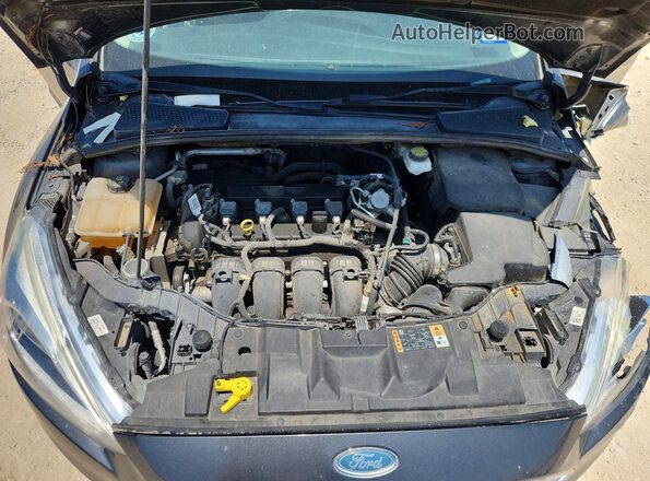 1FADP3J27JL233071 2018 FORD FOCUS Gray Widok wnętrza z tyłu