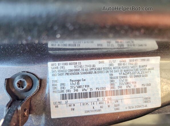 1FADP3J27JL233071 2018 FORD FOCUS Gray Widok komory silnika