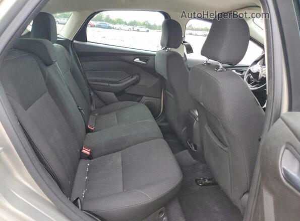 1FADP3K20GL242606 2016 FORD FOCUS Beige Հետևի նստատեղերի տեսք