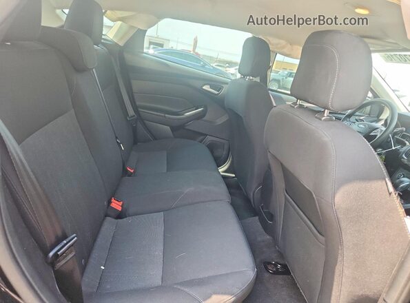 1FADP3K21JL277727 2018 FORD FOCUS Black Vista de los asientos traseros
