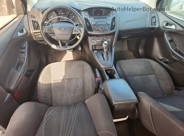 1FADP3K27GL213720 2016 FORD FOCUS Black Widok deski rozdzielczej