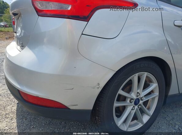 1FADP3K27GL217203 2016 FORD FOCUS Silver Вид задньої частини салону
