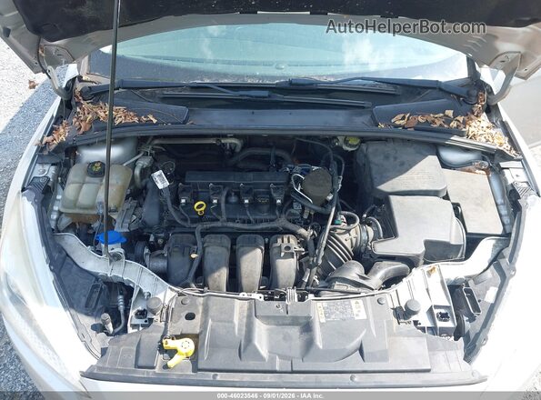 1FADP3K27GL217203 2016 FORD FOCUS Silver Вид ззаду