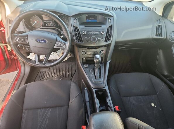 1FADP3K27GL359308 2016 FORD FOCUS Красный Вид панели приборов