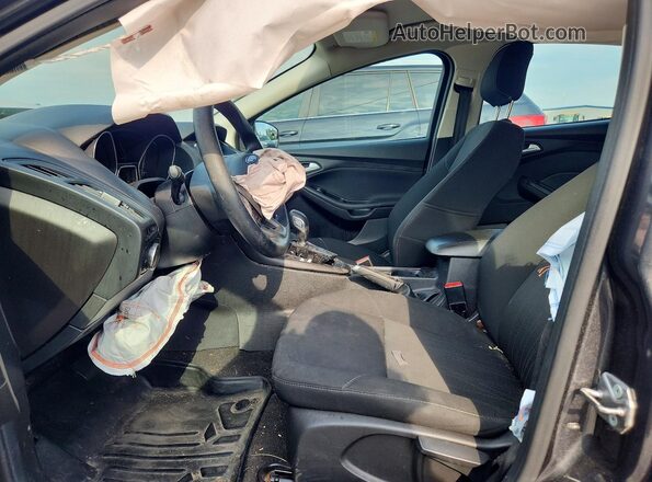 1FADP3K28JL218187 2018 FORD FOCUS Gray წინა სალონის ხედი