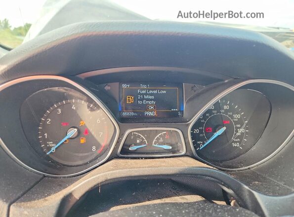 1FADP3K28JL218187 2018 FORD FOCUS Gray ხელსაწყოთა პანელის ხედი