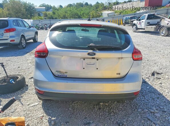 1FADP3K2XHL217956 2017 FORD FOCUS Silver Rear view