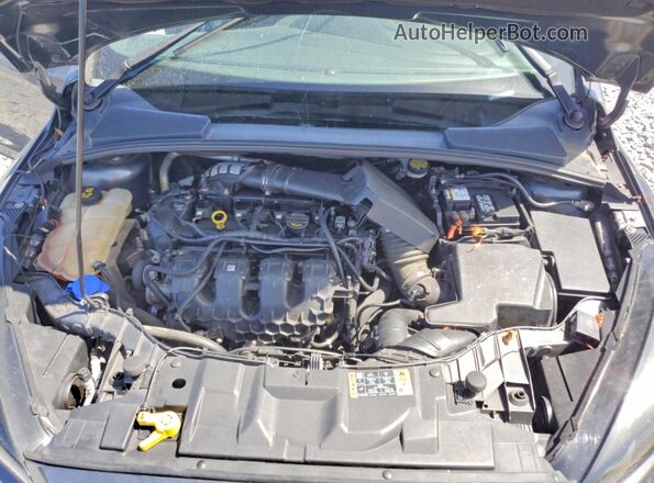 1FADP3L92HL319201 2017 FORD FOCUS Gray Vista interior trasera