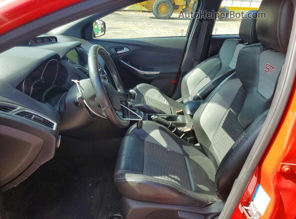 1FADP3L96GL227409 2016 FORD FOCUS Red Widok wnętrza z przodu