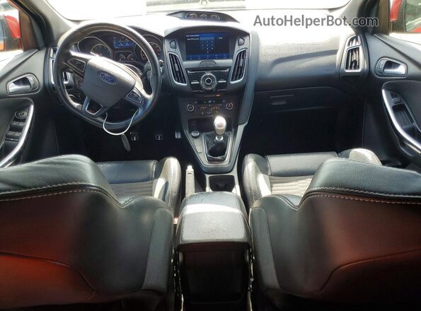 1FADP3L96GL227409 2016 FORD FOCUS Red Widok deski rozdzielczej
