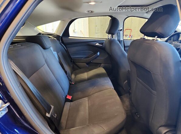 1FADP3M29HL346705 2017 FORD FOCUS Синий Вид задних сидений