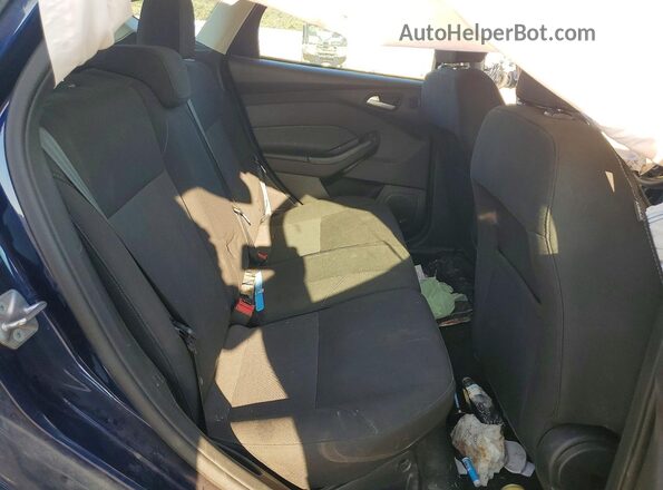 1FADP3M2XHL263834 2017 FORD FOCUS Blue Вид задніх сидінь