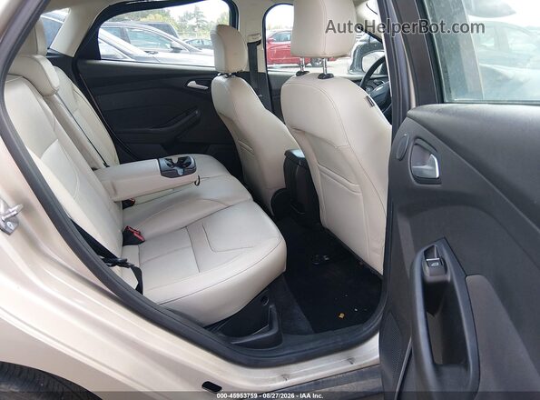 1FADP3N22HL302155 2017 FORD FOCUS Золотой Вид наклейки с VIN-кодом