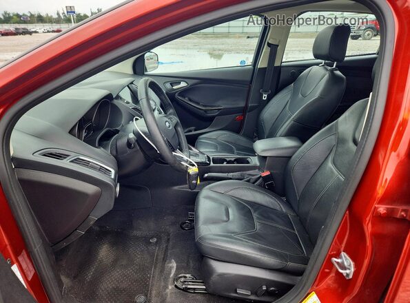 1FADP3N23JL326714 2018 FORD FOCUS Red Vista interior delantera