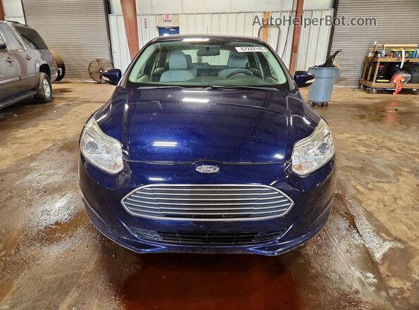 1FADP3R43HL269940 2017 FORD FOCUS Blue Front view