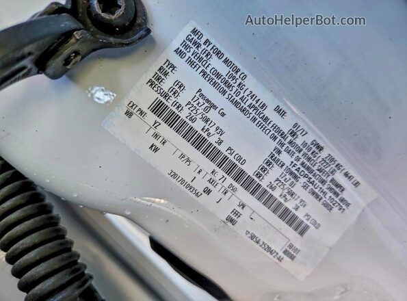 1FADP5AU1HL102791 2017 FORD C-MAX White ძრავის განყოფილების ხედი