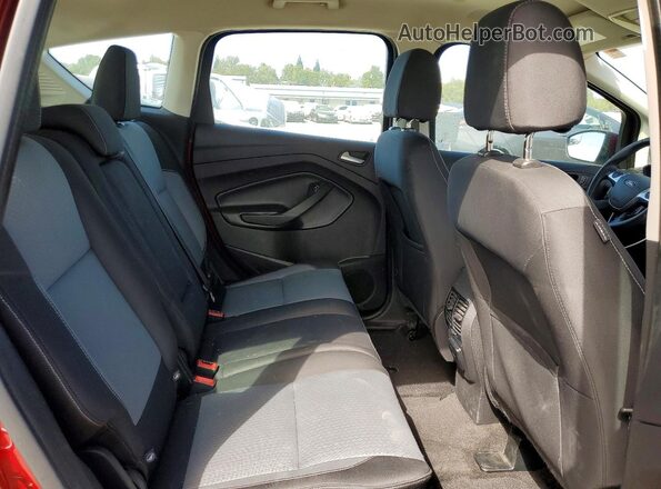 1FADP5EU2HL116032 2017 FORD C-MAX Red Widok wnętrza z tyłu