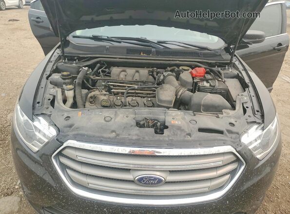 1FAHP2D80JG136508 2018 FORD TAURUS Черный Вид задней части салона