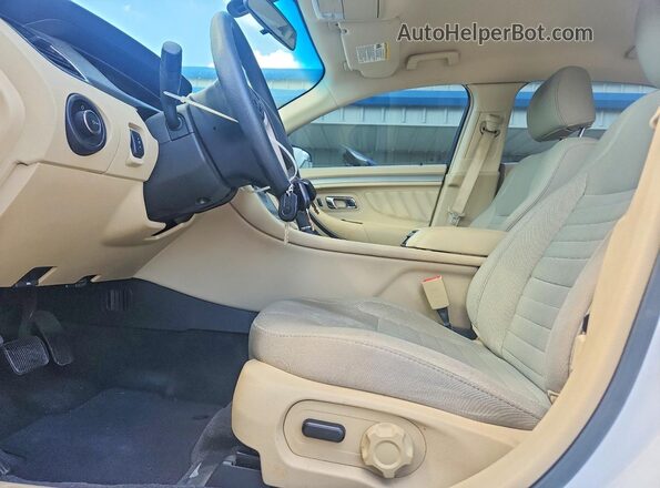 1FAHP2D82HG110244 2017 FORD TAURUS White წინა სალონის ხედი