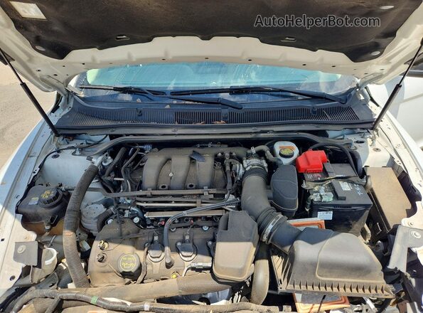 1FAHP2D87KG100977 2019 FORD TAURUS White Սալոնի հետևի տեսք