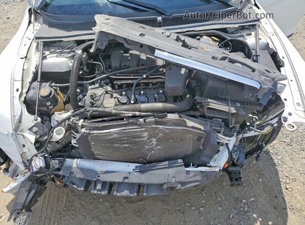 1FAHP2E89JG102372 2018 FORD TAURUS White Widok wnętrza z tyłu