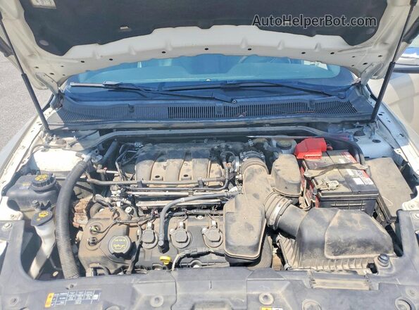 1FAHP2F8XJG109815 2018 FORD TAURUS Gold უკანა სალონის ხედი