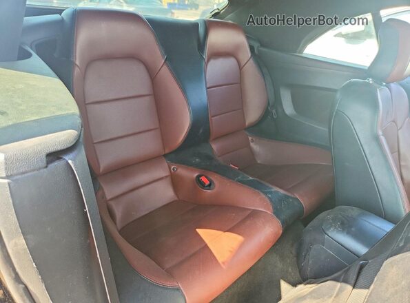 1FATP8FF5G5261131 2016 FORD MUSTANG Black Vista de los asientos traseros