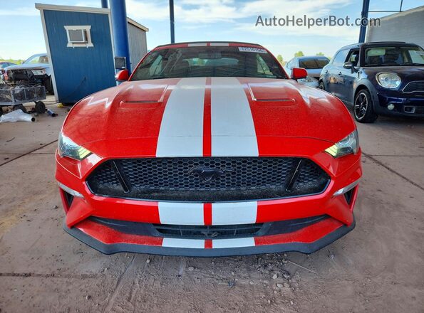 1FATP8UH0J5104666 2018 FORD MUSTANG Red Вид спереду