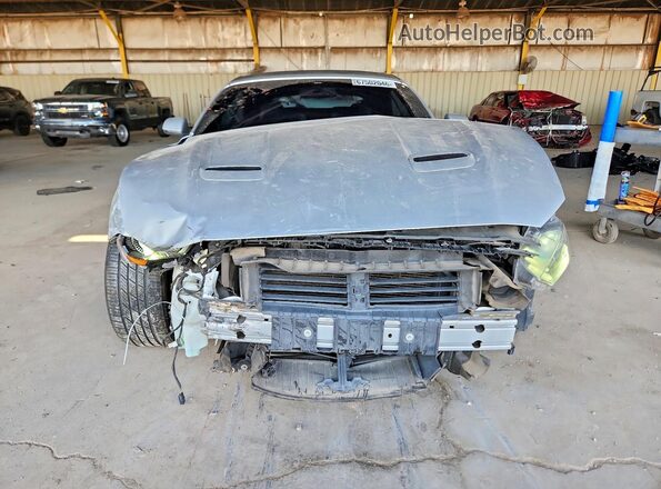 1FATP8UH3J5132610 2018 FORD MUSTANG Серебряный Вид спереди