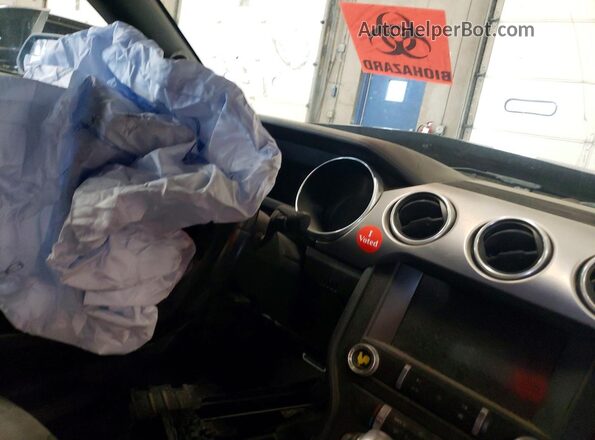 1FATP8UH4L5113325 2020 FORD MUSTANG Black ხელსაწყოთა პანელის ხედი