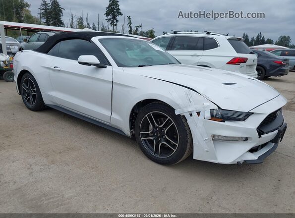 1FATP8UH7L5135688 2020 FORD MUSTANG Белый Вид спереди