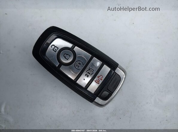1FATP8UH7L5135688 2020 FORD MUSTANG Белый Вид панели приборов