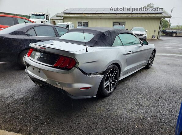 1FATP8UH9P5108353 2023 FORD MUSTANG Серебряный Задняя правая четверть