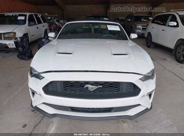 1FATP8UHXK5138681 2019 FORD MUSTANG White Սարքավորումների վահանակի տեսք