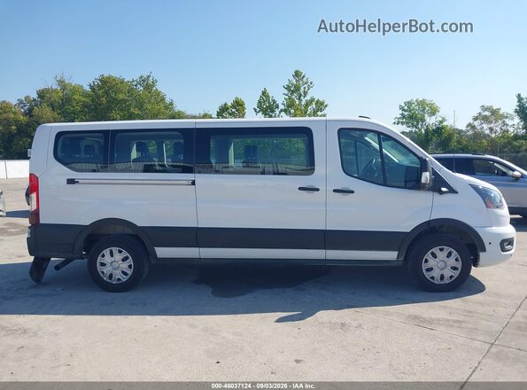 1FBAX2Y84TKA88702 2026 FORD TRANSIT-350 White ხელსაწყოთა პანელის ხედი