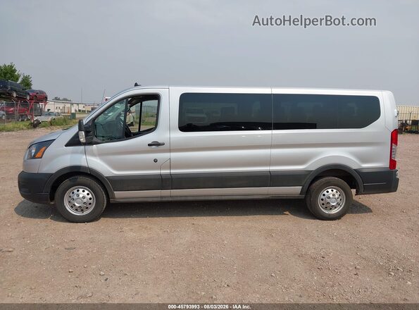 1FBAX9Y84RKB18590 2024 FORD TRANSIT-350 Silver Սալոնի 360 աստիճան տեսք