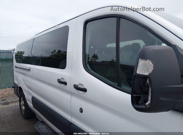 1FBZX2YG7JKA72890 2018 FORD TRANSIT-350 White Rear interior view